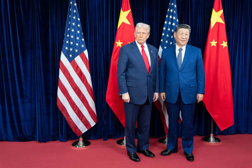 30int-trump-xi-01-hclw-superJumbo