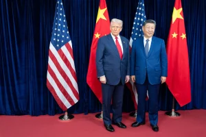 30int-trump-xi-01-hclw-superJumbo