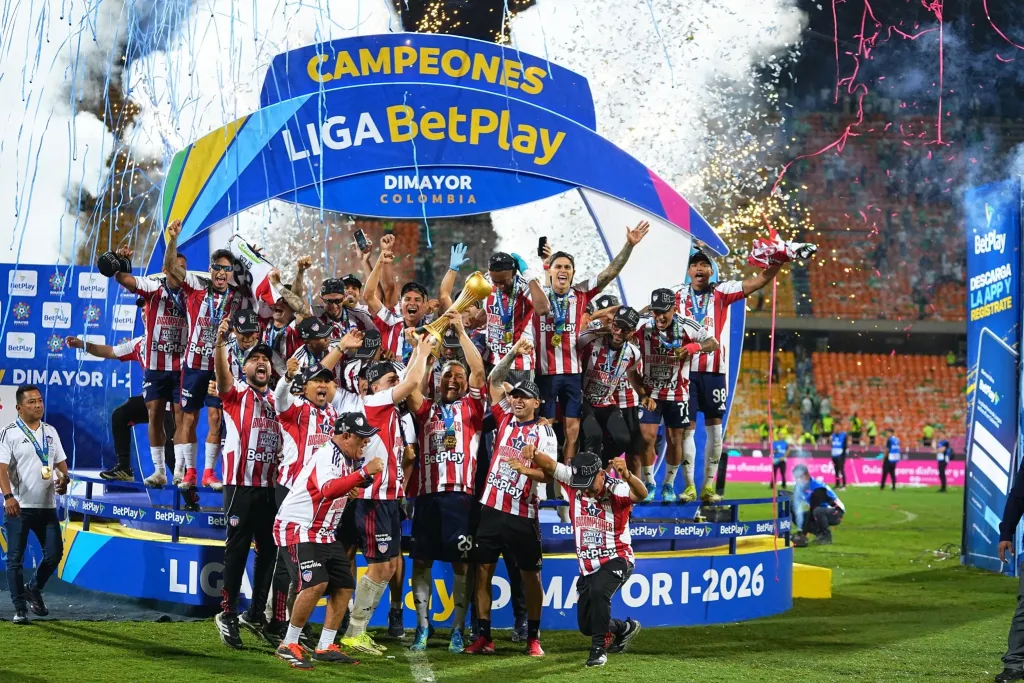 Junior Campeón, Perú sin presidente, León XIV, Nicaragua, Petro vs. Israel y Selección Femenina en titulares de noticias del 9 de junio
